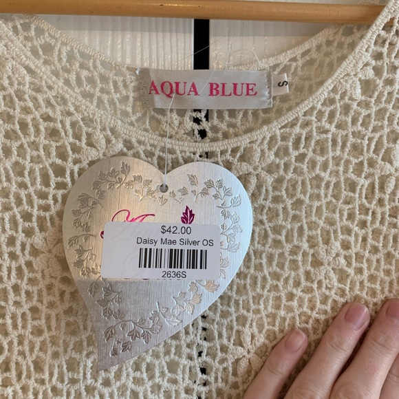 Crochet Top - Picture 2 of 3